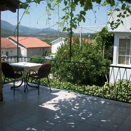 Jelsa * Jelsa (Hvar)