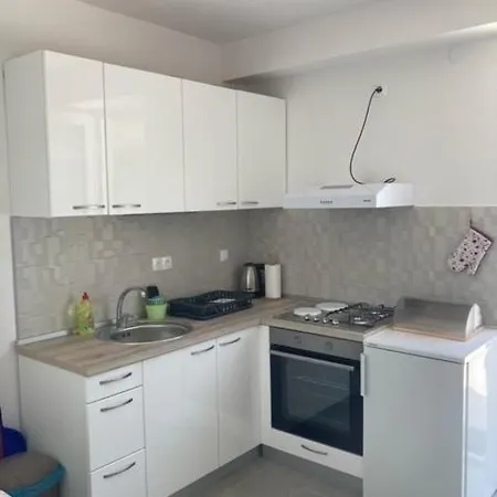 Jelsa Apartamento *