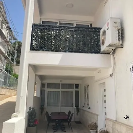 Jelsa * Jelsa (Hvar)