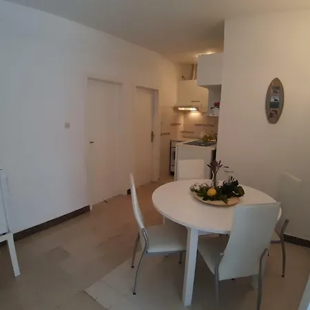 Jelsa Διαμέρισμα Jelsa (Hvar)